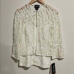 Night away Lacey Cream Tops Bundle, SZ 6 NWT